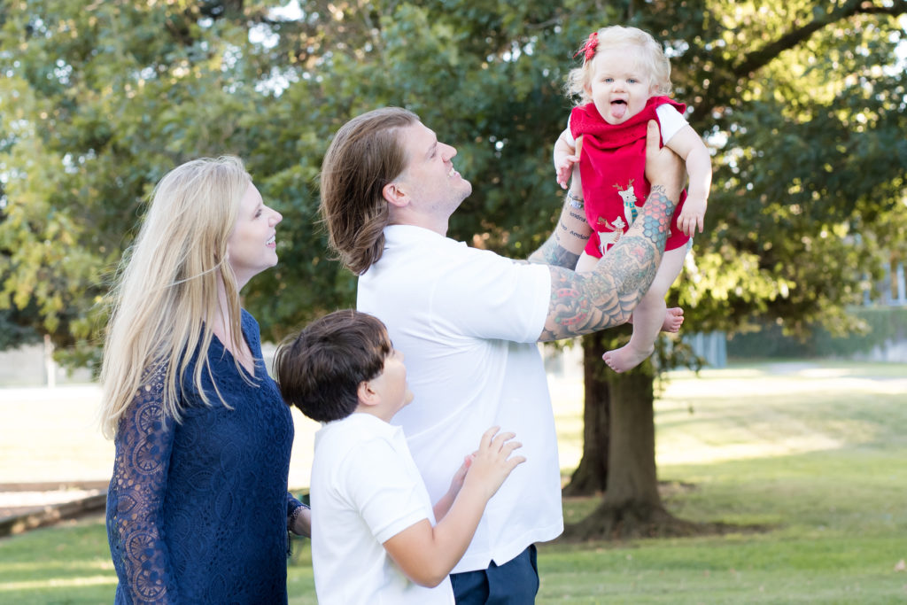 Family portrait poses