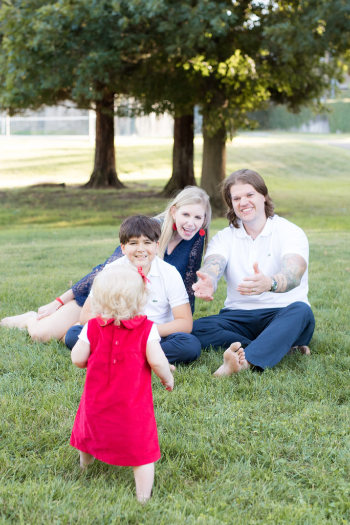 Family portrait poses