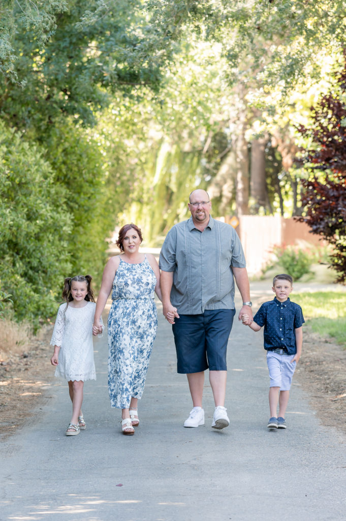 Family Session Posing Idea