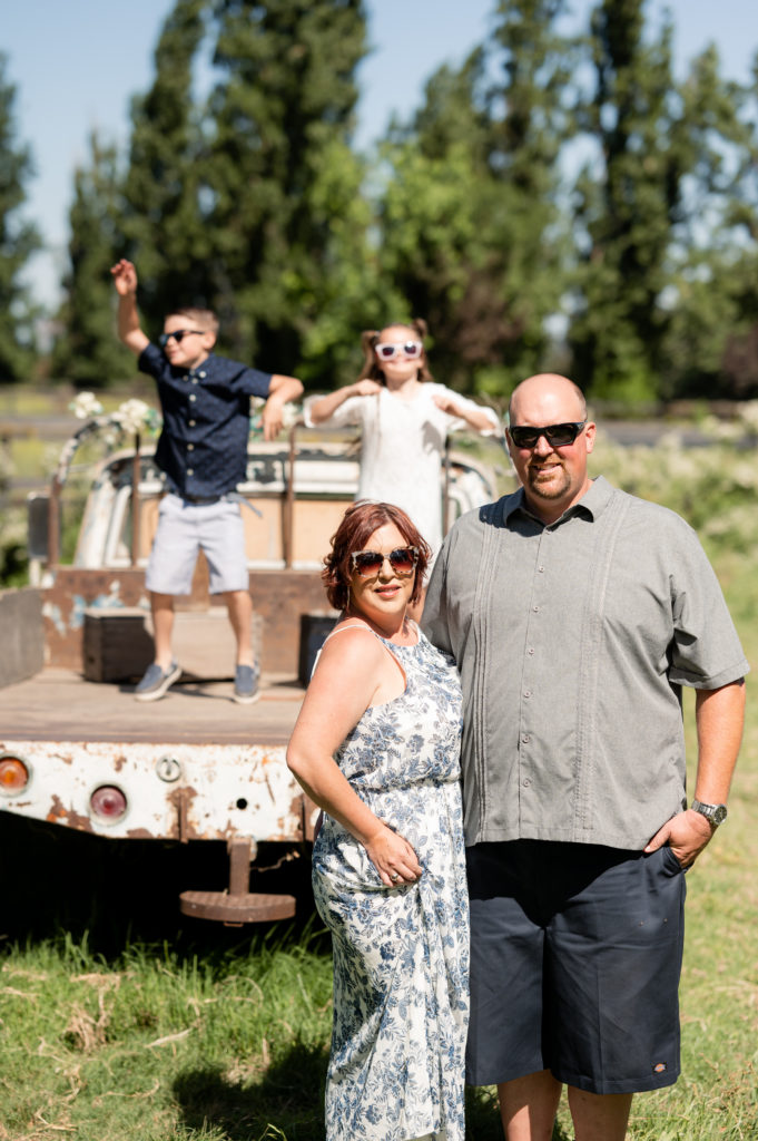 Family Photo Session Posing Idea