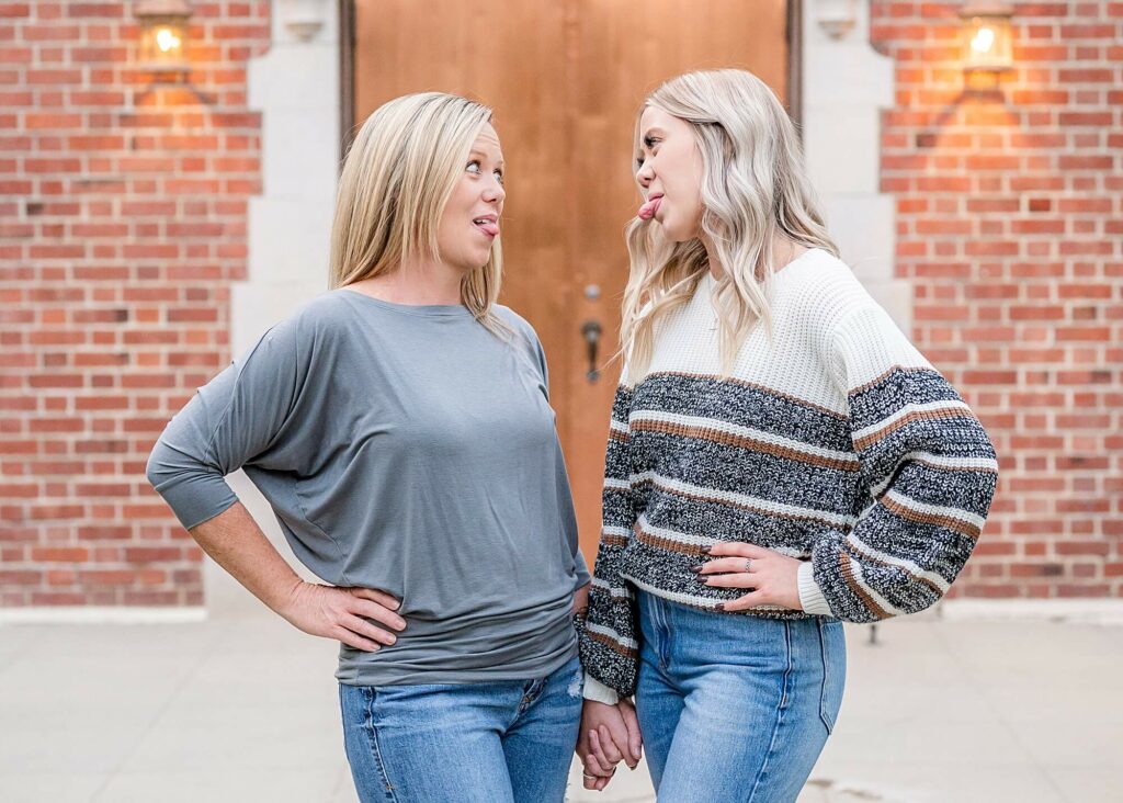 Mom and daughter posing idea